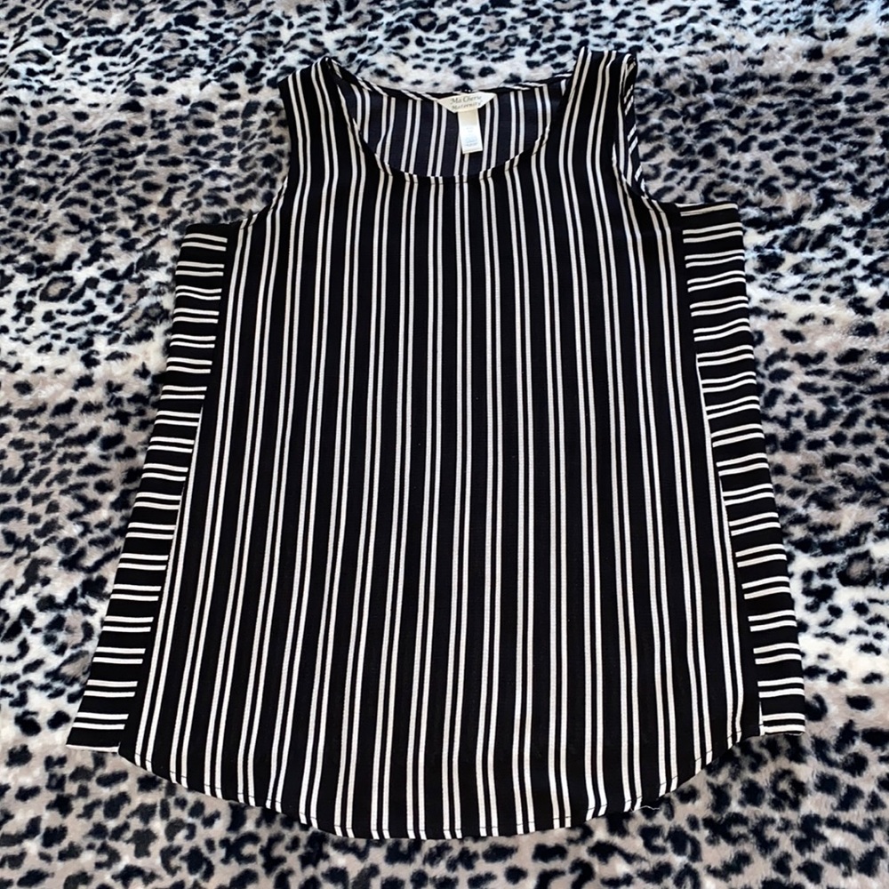 ⭐️5/$10⭐️Striped Maternity Blouse